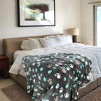 Dog Blankets for Large Dogs, Soft Fluffy Flannel Pet Blanket Mat Cover for Bed - Image 2